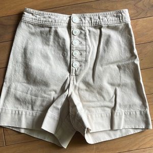Every cream button front shorts size 6